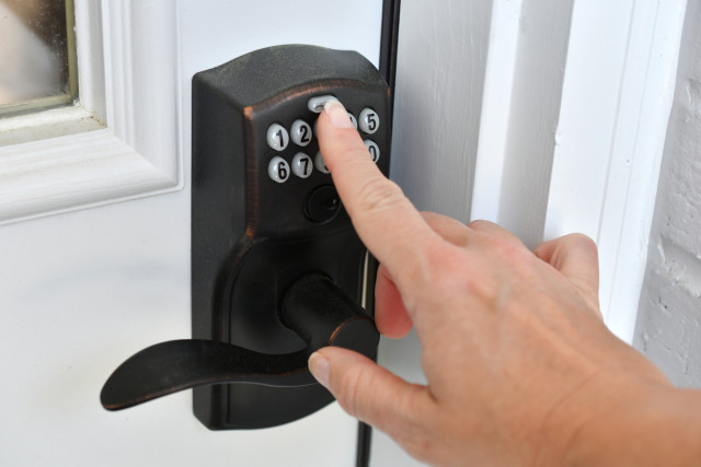 Residential-Keypad-Locks--in-Surprise-Arizona-residential-keypad-locks-surprise-arizona.jpg-image